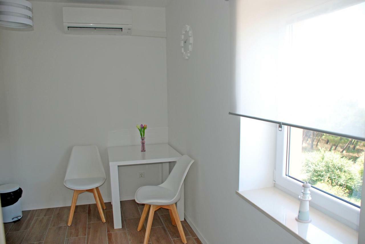 Apartment Bilo Омиш Экстерьер фото