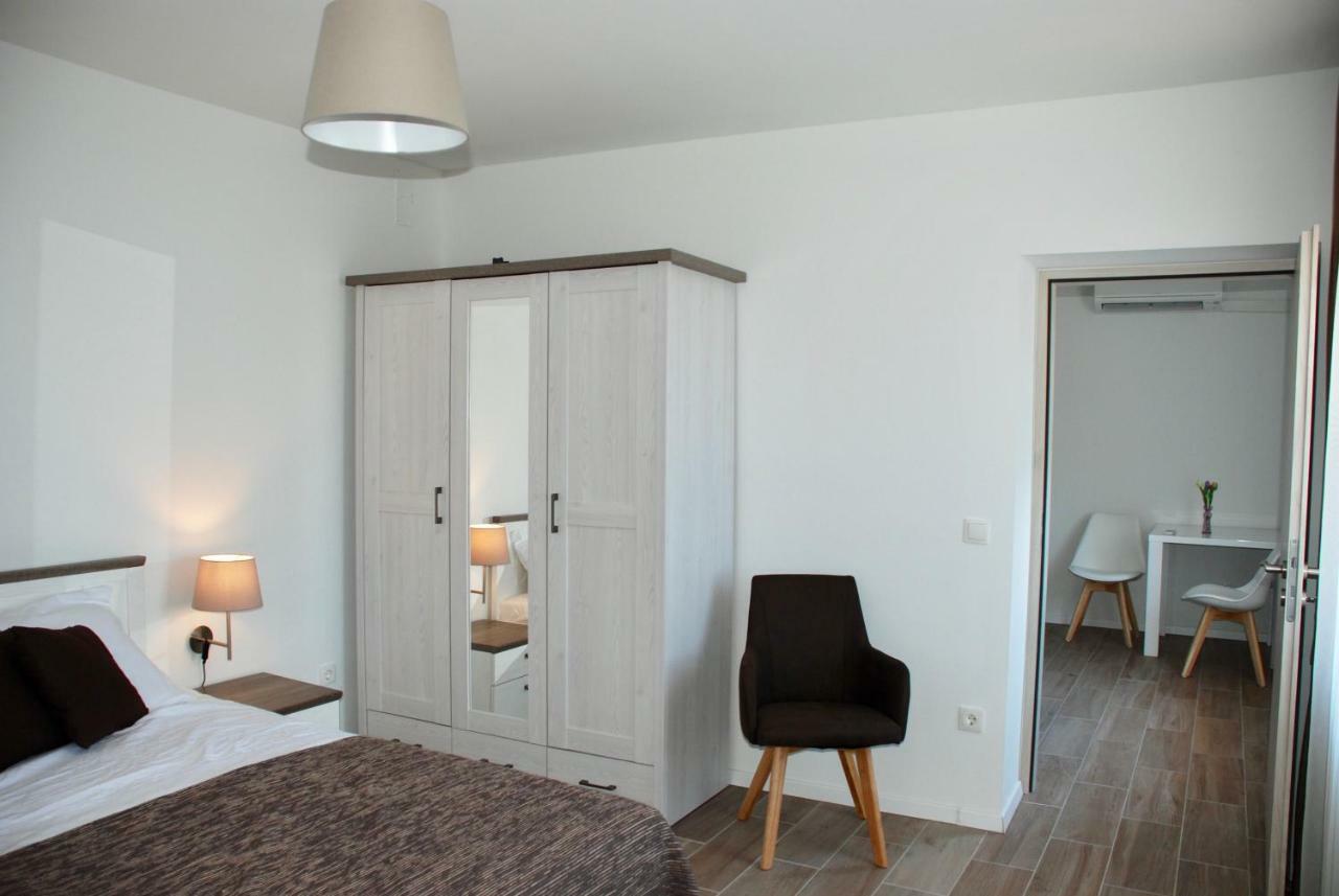 Apartment Bilo Омиш Экстерьер фото