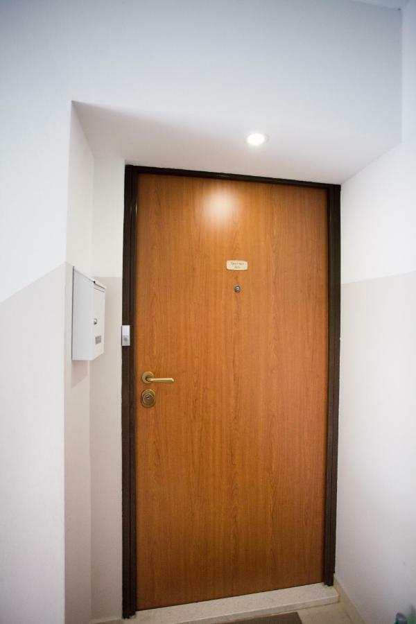 Apartment Bilo Омиш Экстерьер фото